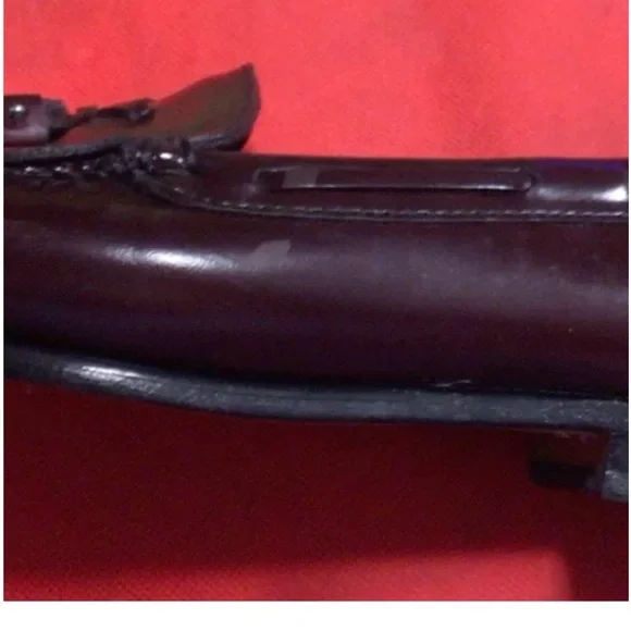 Women’s G.H. Bass Burgundy oxblood Weejun Loafers tassel and kilt 7 Wide - Picture 13 of 13